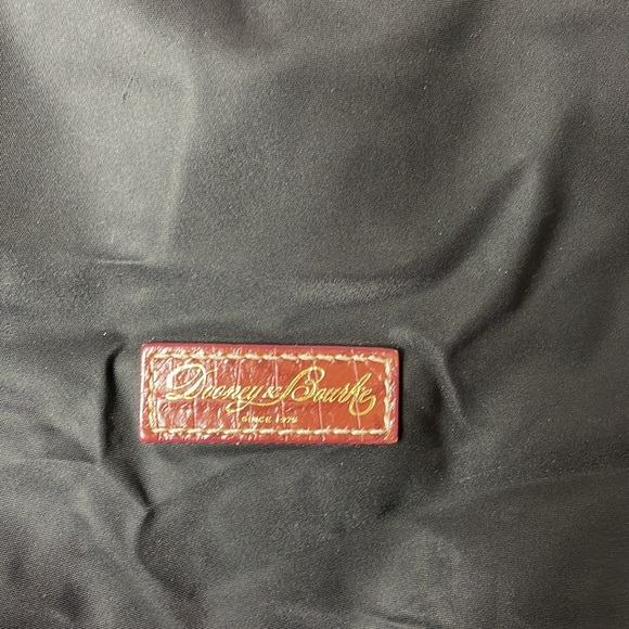 Dooney and Bourke authentic nylon/leather Small Bag - Picture 2 of 14